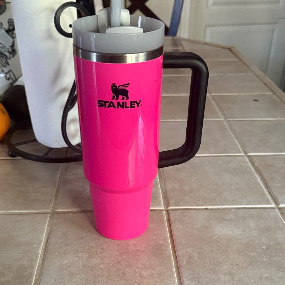 Stanley Vibrant Pink Travel Mug with Handle